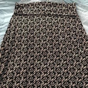 Black and White Maxi Skirt